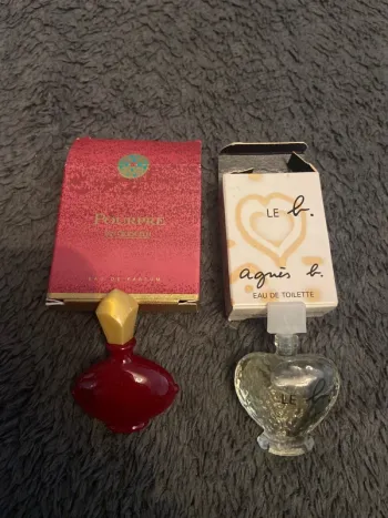 Lot de deux miniatures parfum Tan Giudicelli et Agnès B.