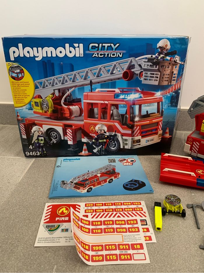 Playmobil camion de pompier - photo numéro 2