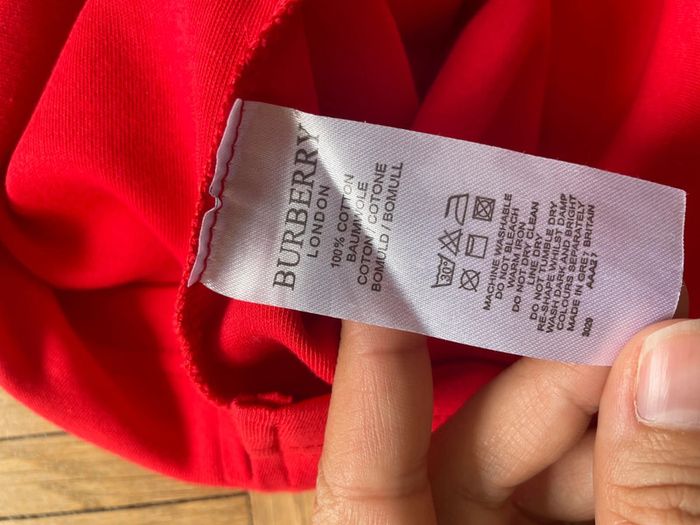 Robe t-shirt rouge logo Burberry - photo numéro 7