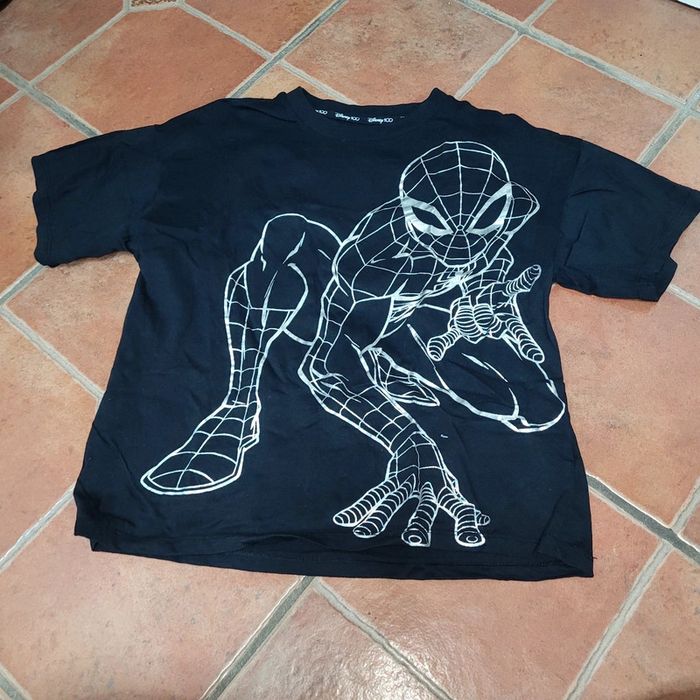 Tee-shirt spiderman disney 100