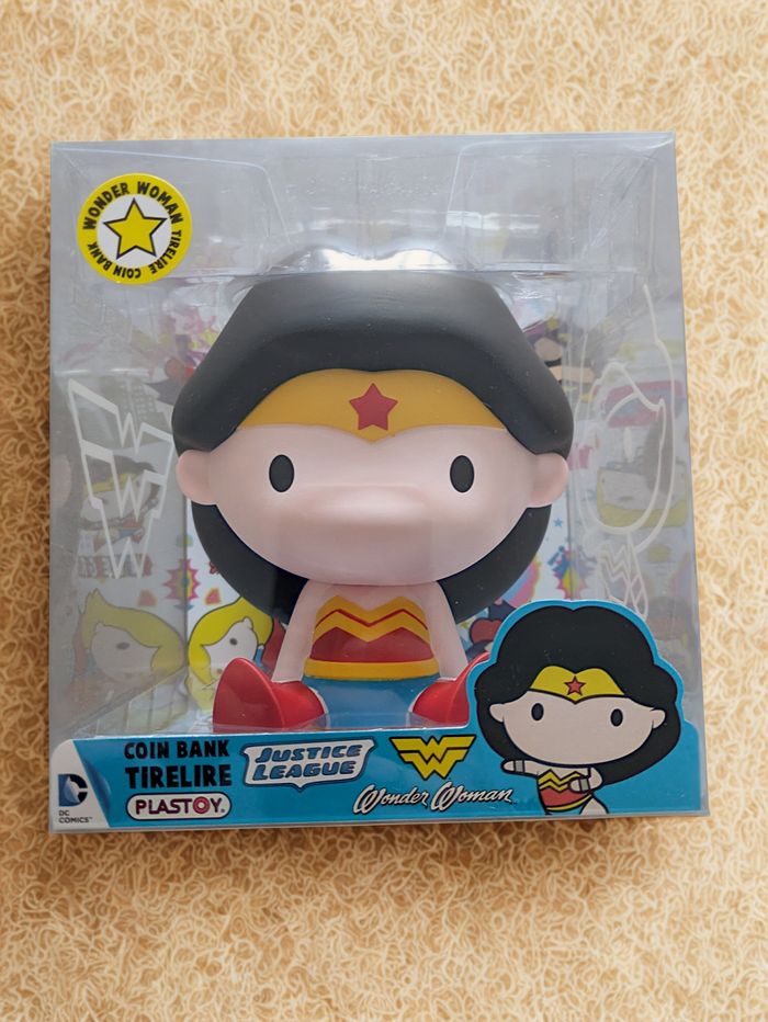 Tirelire Wonder Woman – DC Comics  – Neuve en boîte