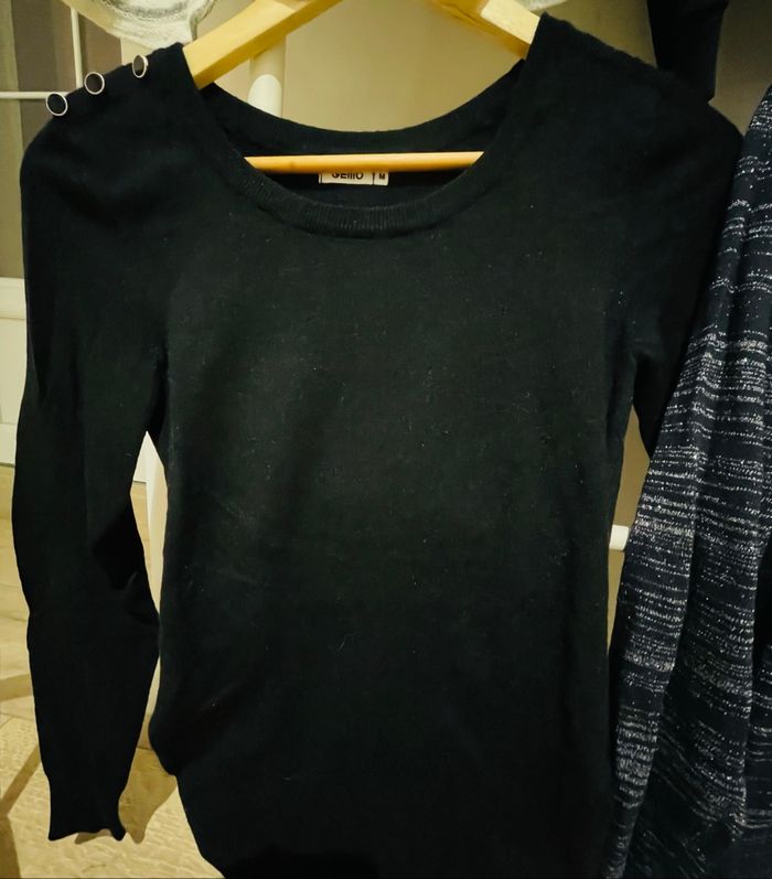 Lot de 4 pulls de grossesse – confort & style 👗🤰✨ - photo numéro 9