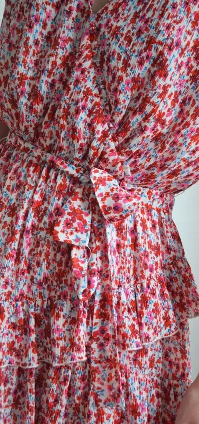 Jolie Robe fleuries 42 - photo numéro 3