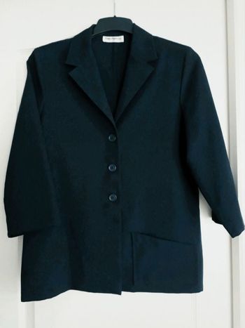 Veste très fine Emma Pernelle taille 42