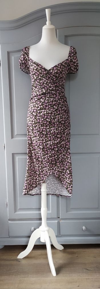 Jolie robe cache-cœur