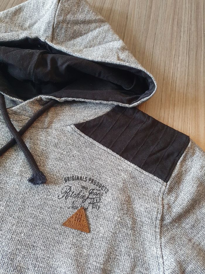 Pull à capuche 16 ans - photo numéro 2