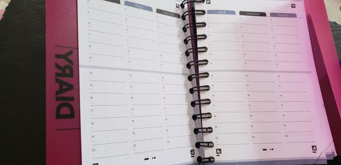 Lot de 2 agendas Diary 2023/2024 - photo numéro 7
