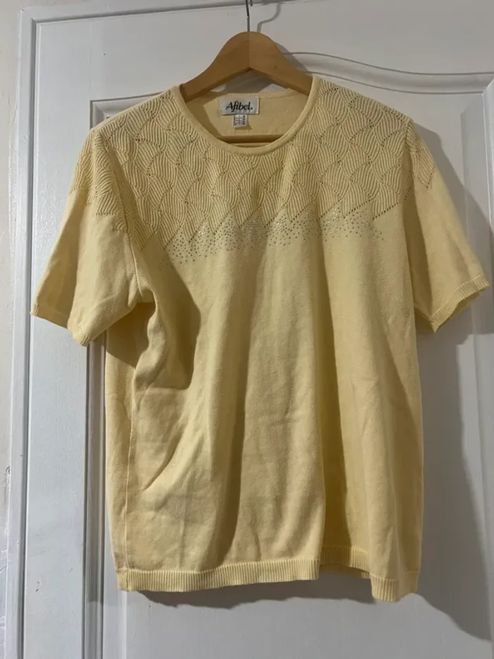 Haut vintage jaune - taille 50 ou M/L (oversize) - neuf - photo numéro 2
