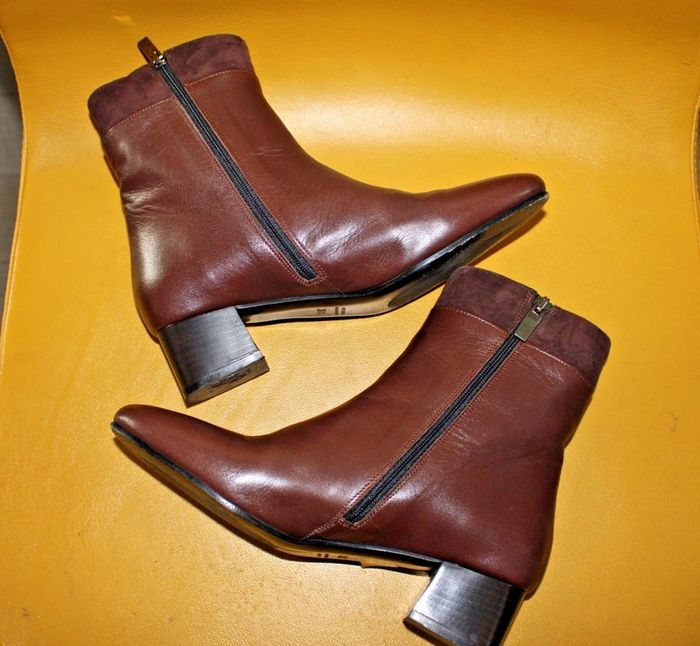 boots bottines en cuir + daim marque carel pointure 36.5 - photo numéro 2