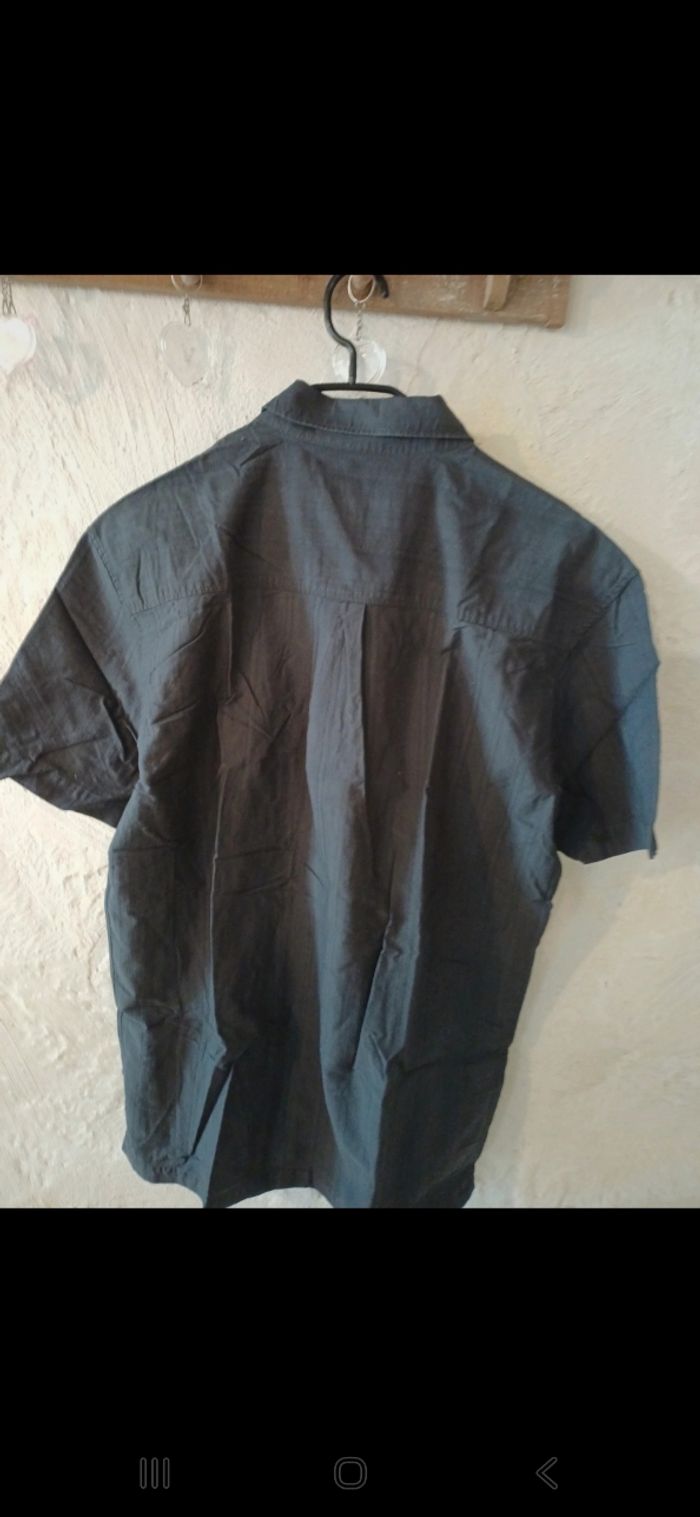 Chemise homme taille 42 - photo numéro 4