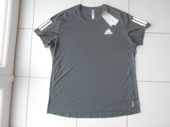 Tee-shirt (Adidas), taille: XL (correspond a du 42), neuf avec étiquette
