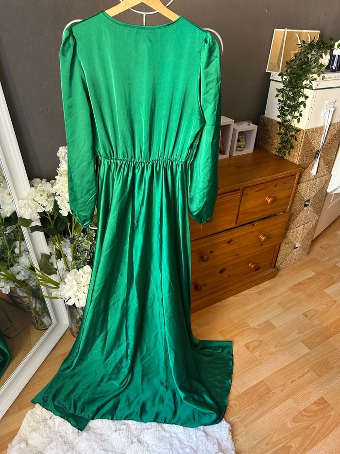 Robe de soirée/cocktail - photo numéro 2