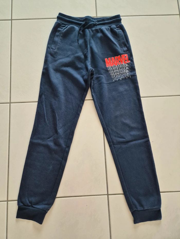 Pantalon jogging marvel 12_13 ans