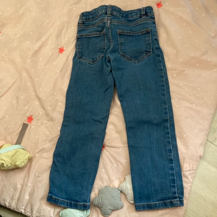 Un. Jean Monoprix. - photo numéro 2