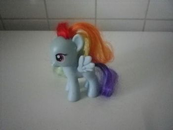 FIGURINE PONEY