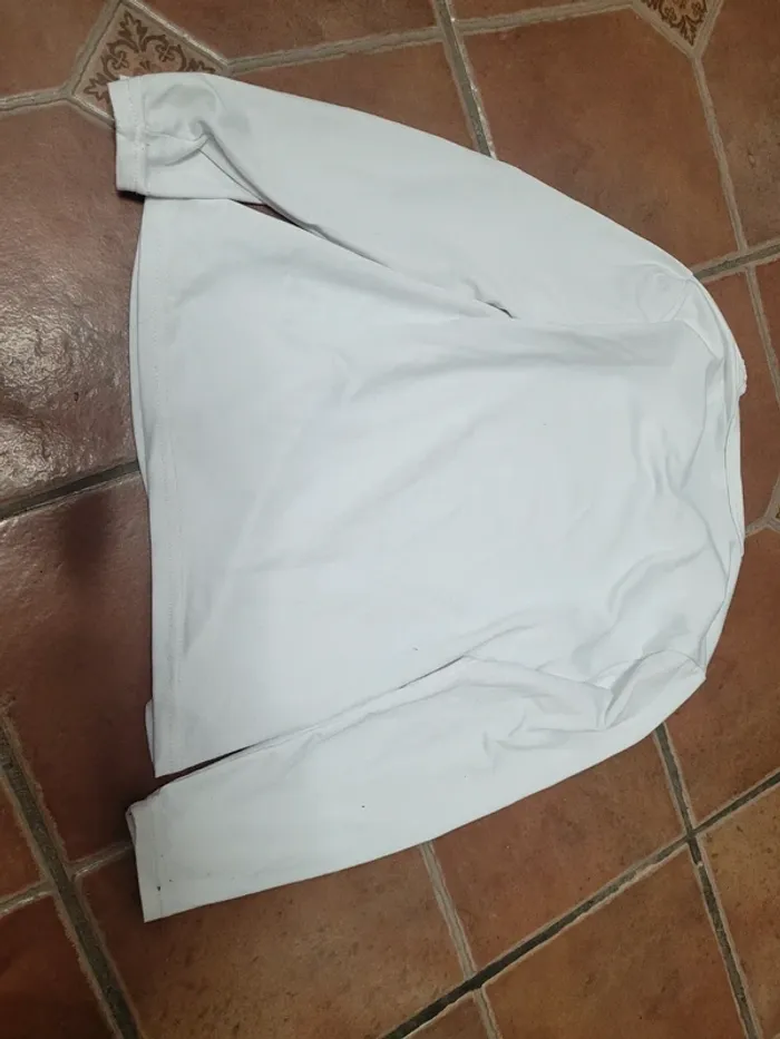 Tee-shirt manches longues anti froid 8/9 ans - photo numéro 3