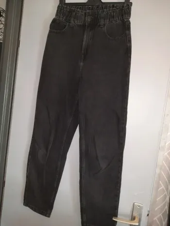 Jean large noir taille 32