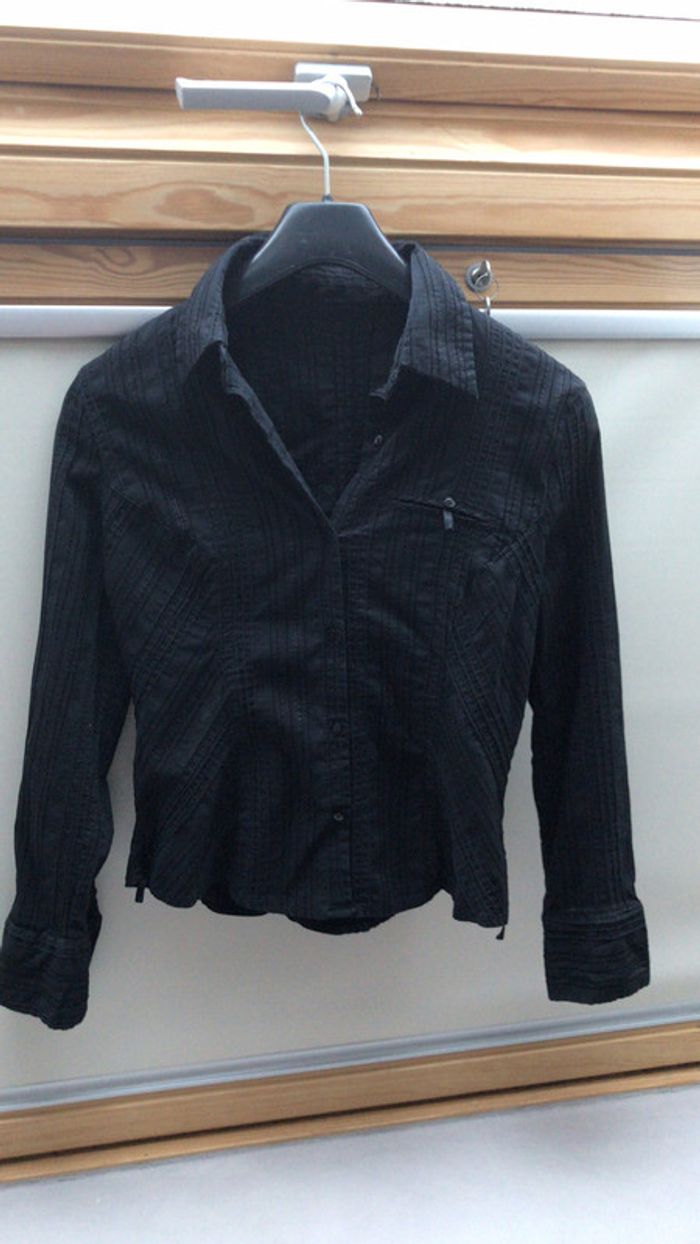 Chemisier noir à manches longues T38