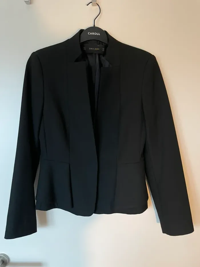 Blazer noir Zara - photo numéro 2