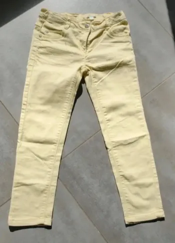 Vertbaudet Jeans taille 9 ans très bon état