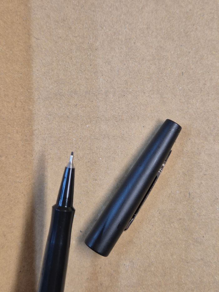 Boîte 12 stylos feutres noirs Paper Mate - photo numéro 3