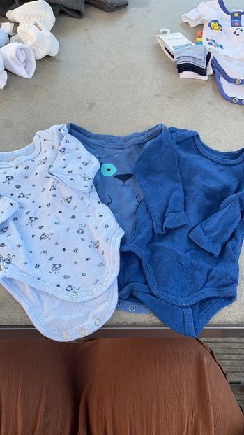 Lot de 3 bodys bleus