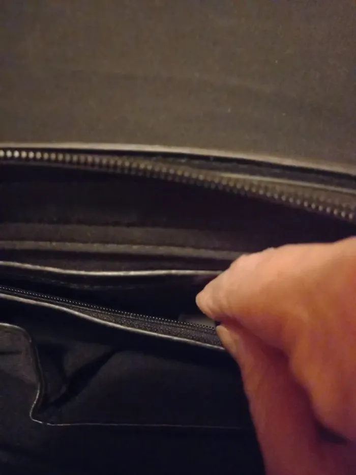 Sac Bata bleu marine détail python neuf - photo numéro 16