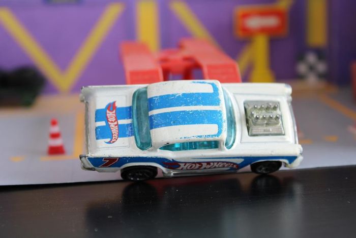 Hot wheels Chevrolet Chevy 57 - photo numéro 9