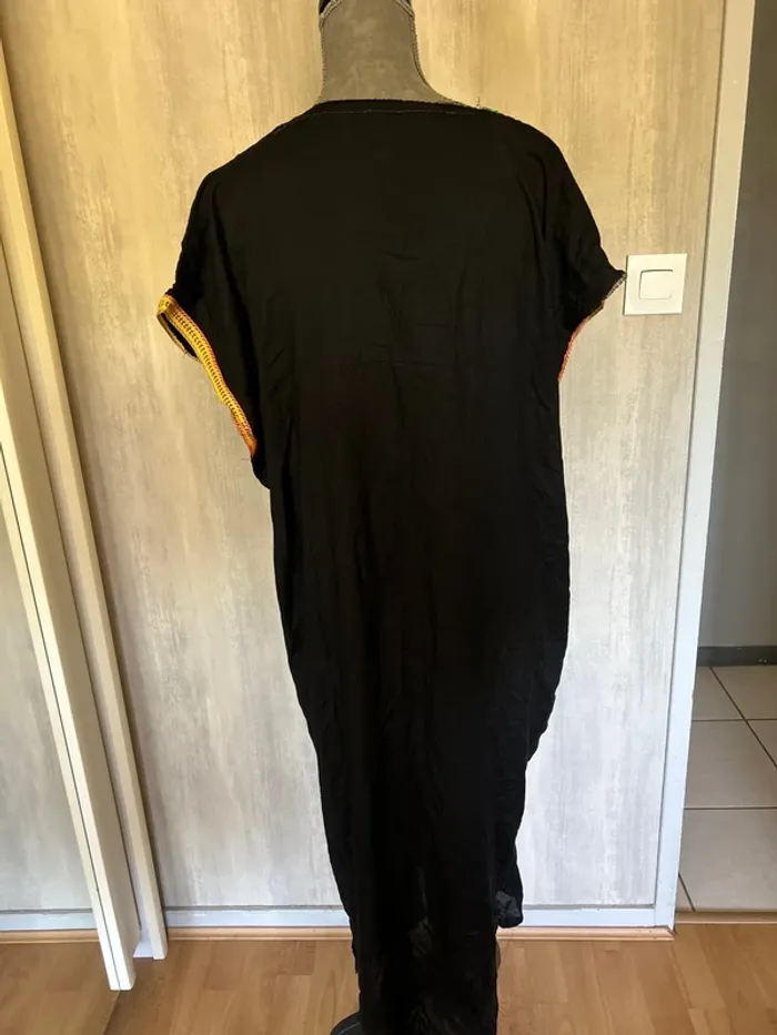 Robe longue noir - photo numéro 4