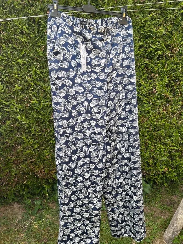 pantalon bleu satin motifs coquillages blanc zara - photo numéro 2