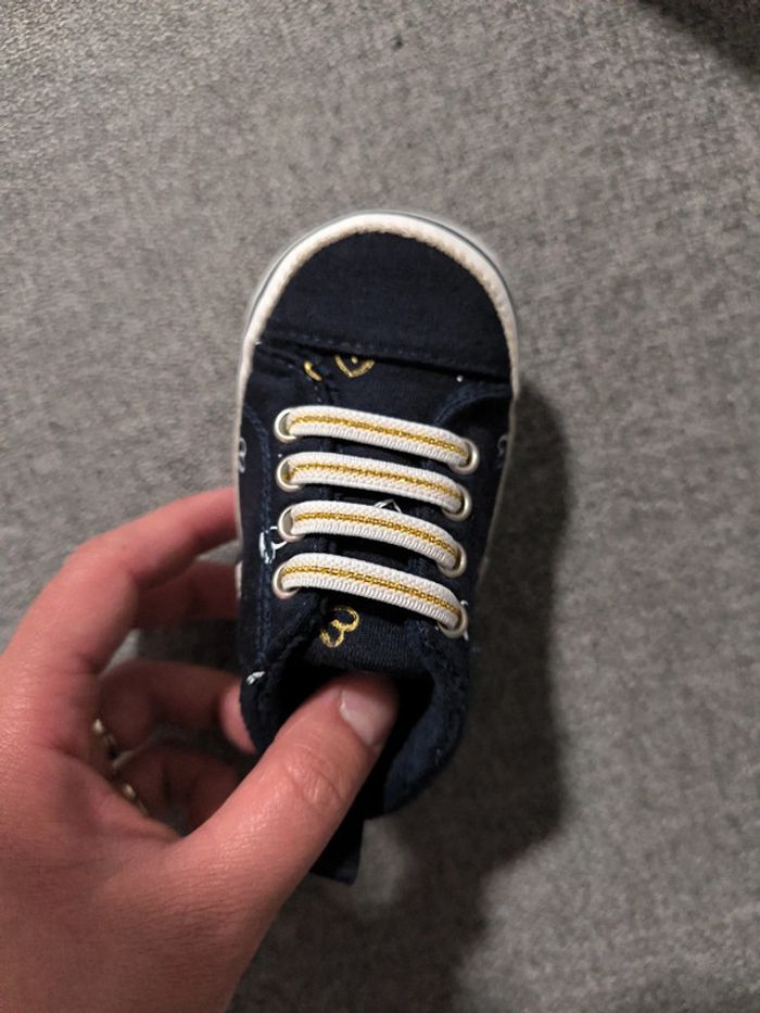 Chaussure bébé - photo numéro 4