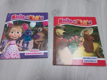 Lot de 2 livres Masha et Michka