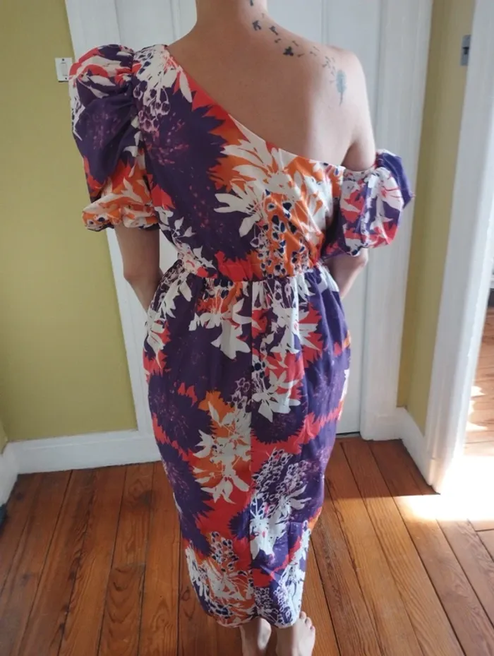Robe d'invité coktail - photo numéro 3