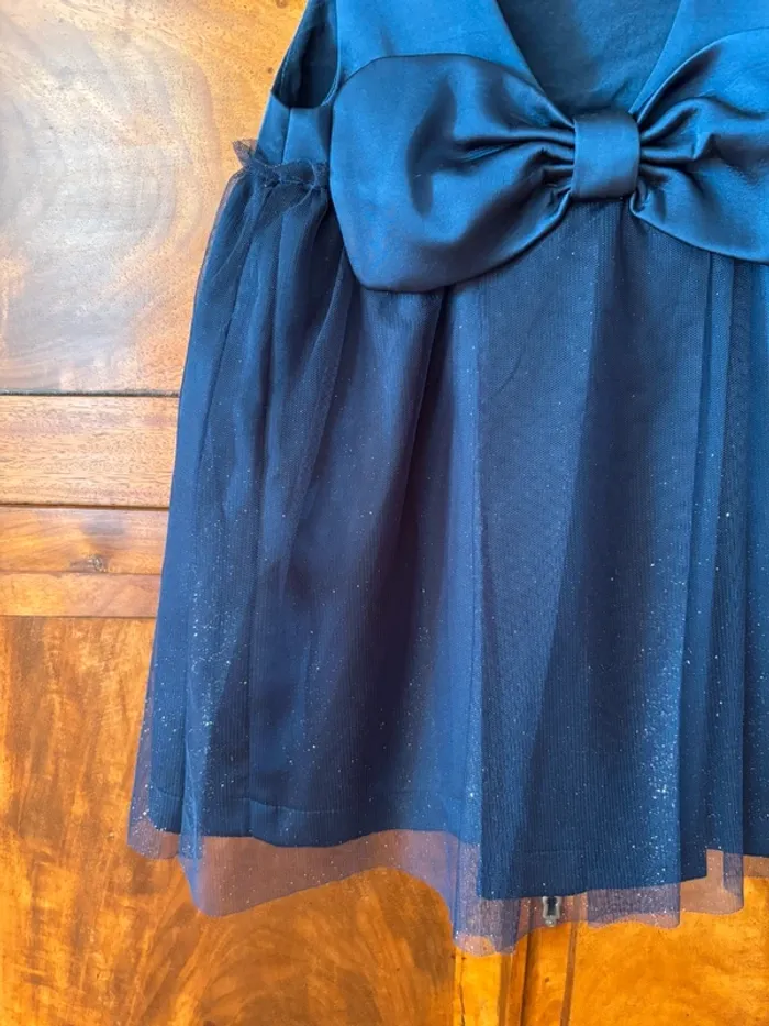 Robe de fêtes Vertbaudet 5 ans parfait état - photo numéro 6