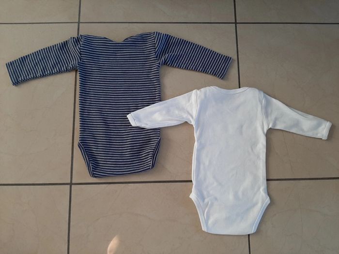 Lot de 4 bodys manches longue garçon 6 mois - photo numéro 6