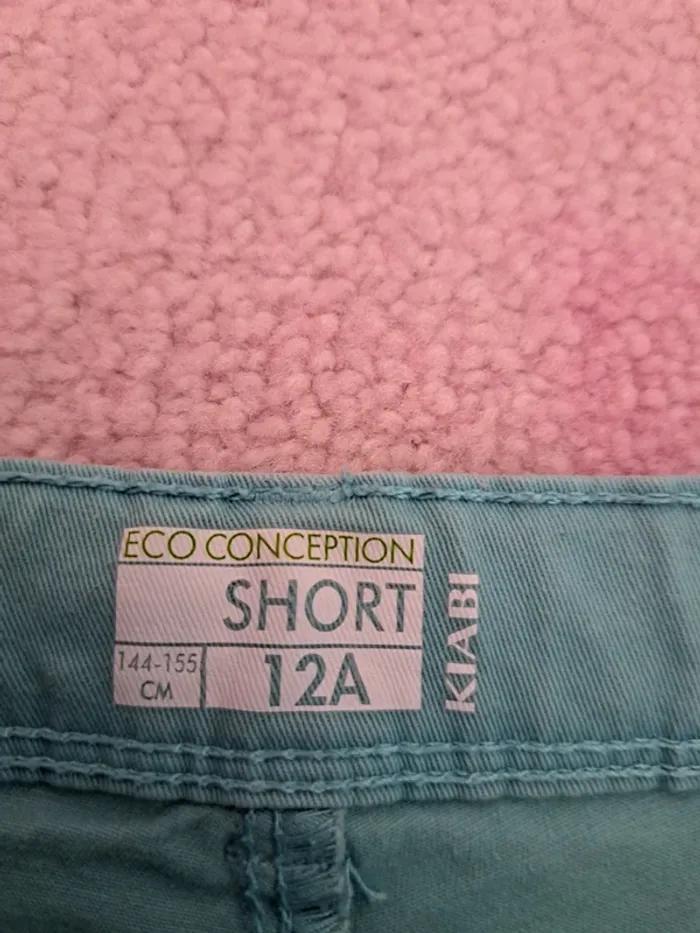 Short fille - photo numéro 2