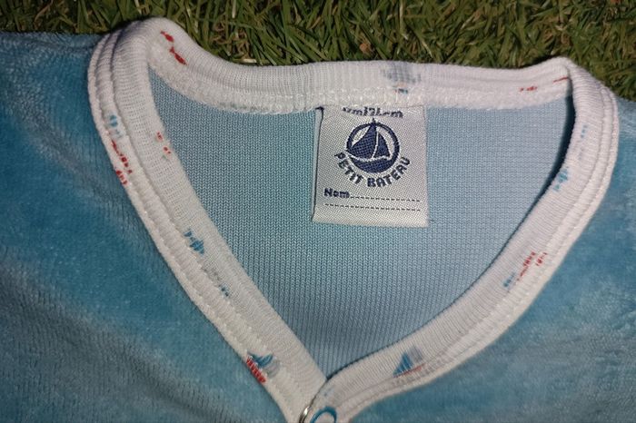 Beau petit pyjama bleu - photo numéro 3