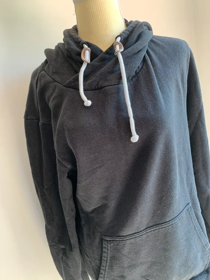 Sweat à Capuche Noir – FSBN – Taille L - photo numéro 2