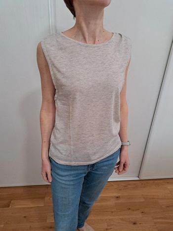 Tee shirt Karl Marc John sans manches taille M gris blanc