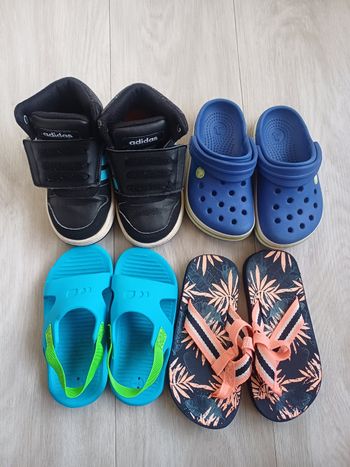 Lot chaussure et croc enfant taille 22