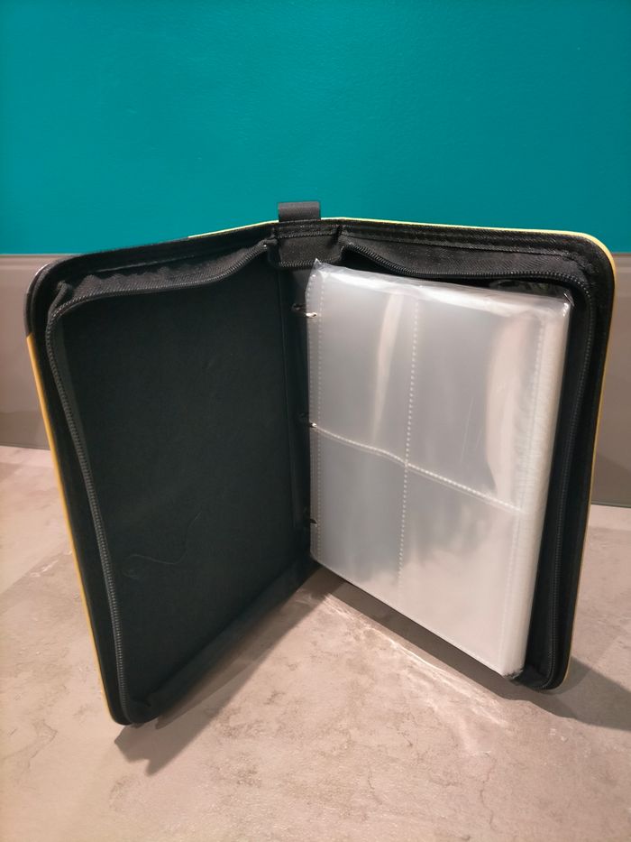 Classeur pikachu pour 400 cartes Pokémon - photo numéro 3