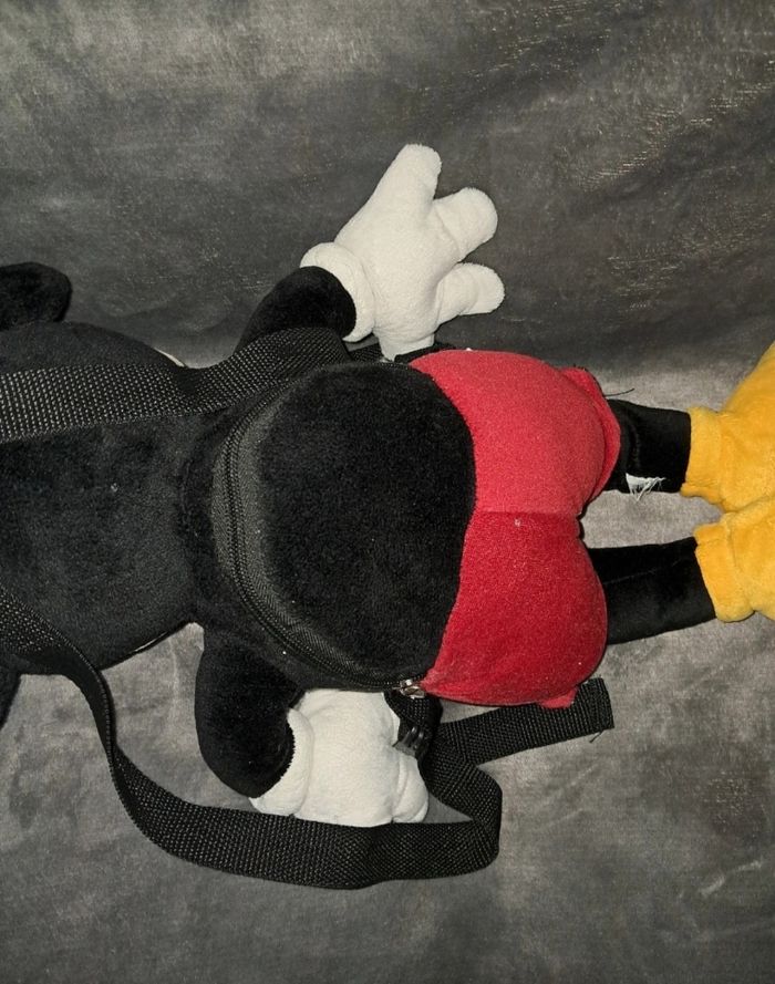 Lot coussin et sac à dos mickey - photo numéro 8