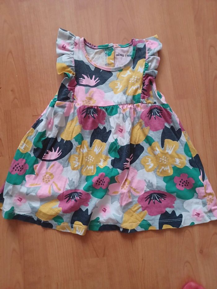 Robe 18 mois