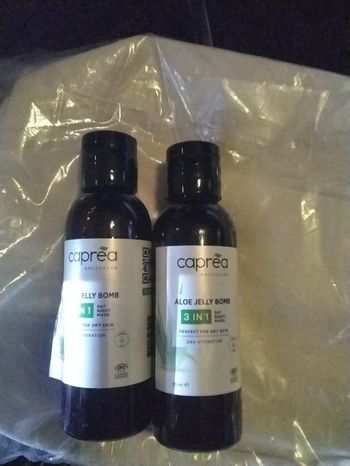 Caprea aloe jelly bom soin du visage  hydratant 3 en 1  50ml ×2 =100ml