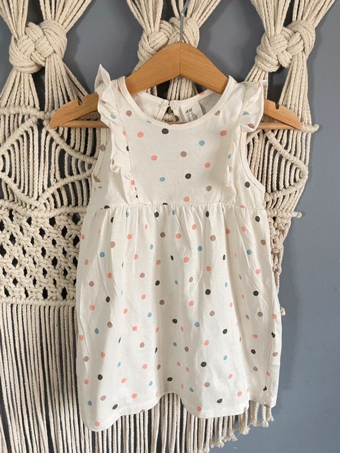 Lot de 2 robes - photo numéro 2