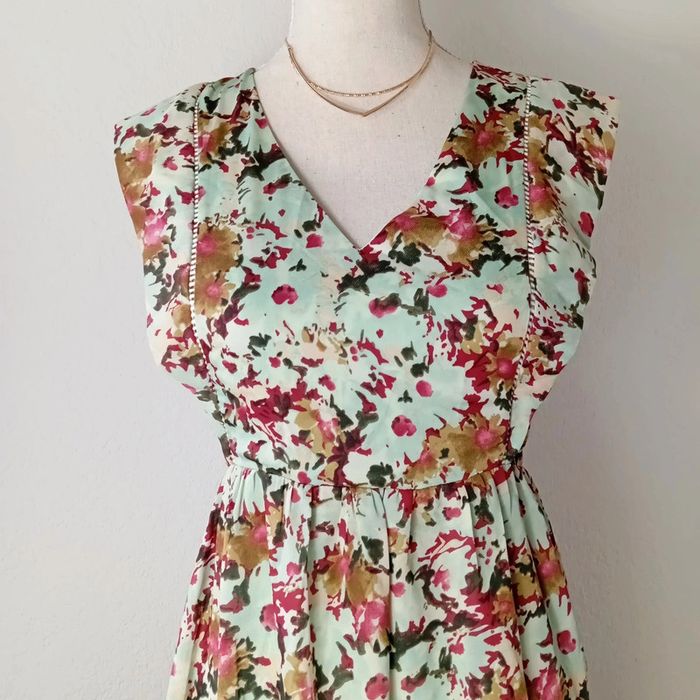 Robe d'été imprimé fleurs Taille S Marque Sweewë avec étiquette - photo numéro 2