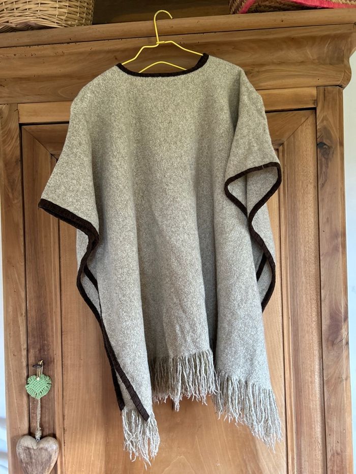 Poncho - photo numéro 5