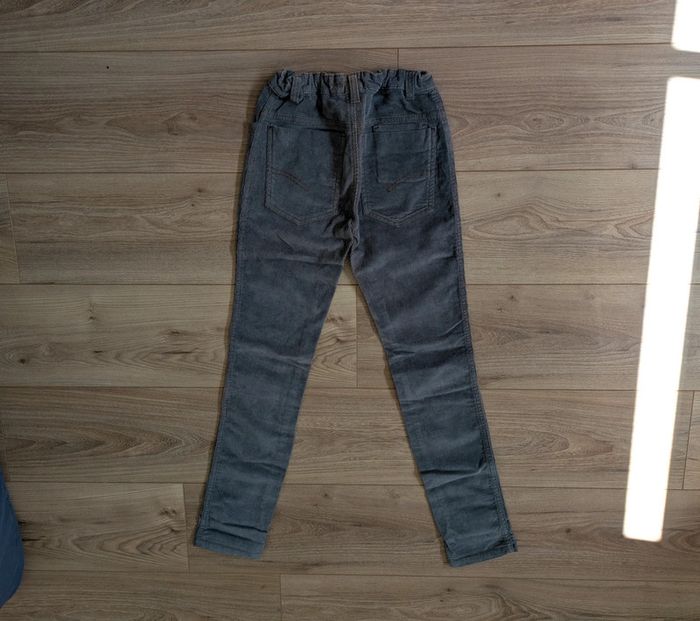 Pantalon neuf garçon 10 ans - photo numéro 3