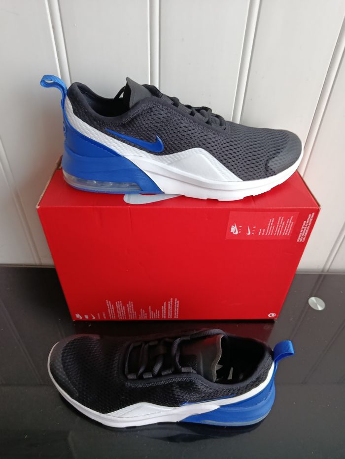 Nike Air Max Motion 2 GS Authentique - photo numéro 3