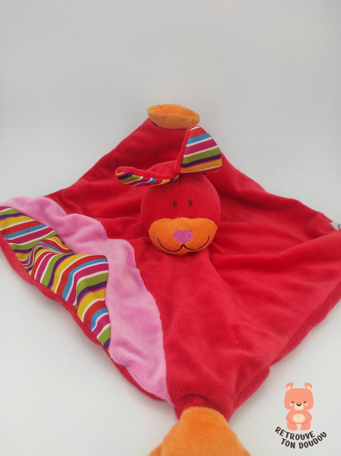 Doudou Plat Lapin Rouge Cp International